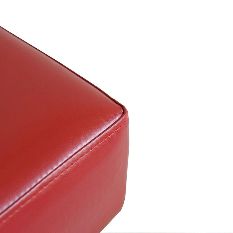 Petit pouf en similicuir rouge, 1 personne