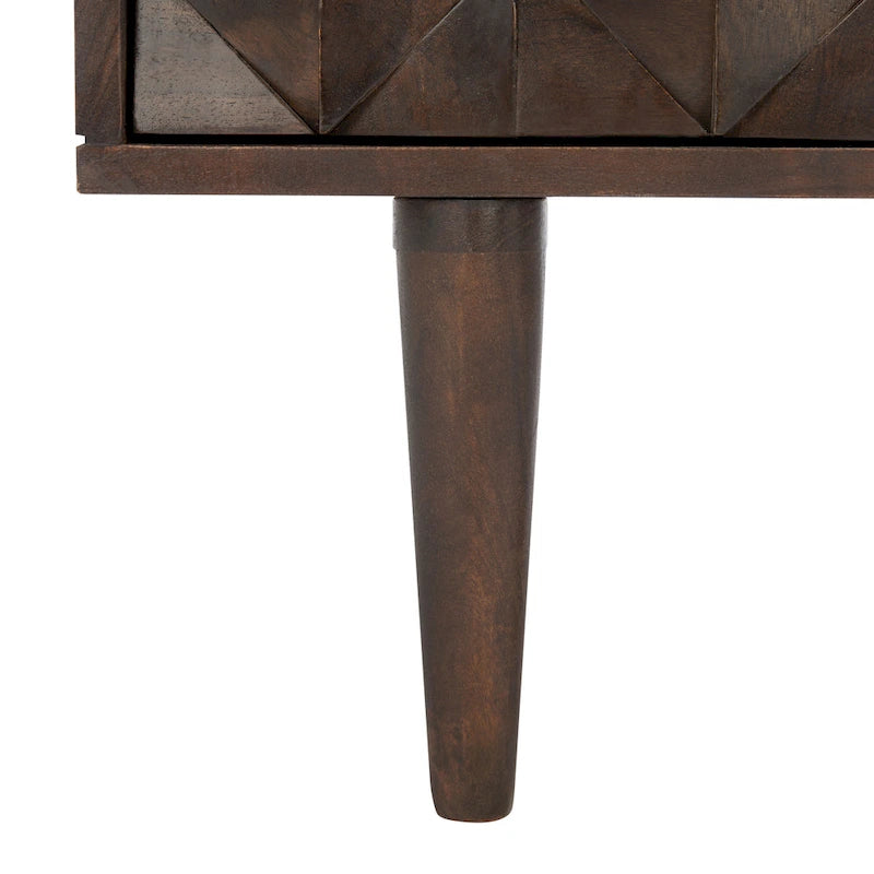 Commode 3 tiroirs en noyer avec motifs sculptés géométriques