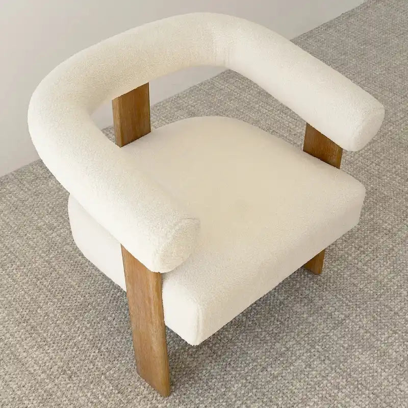 Fauteuil beige en bouclette, dossier ouvert incurvé, un seul siège
