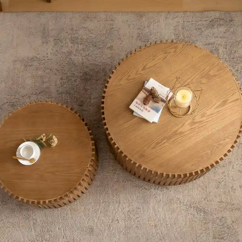Table basse gigogne marron foncé / naturelle, relief gaufré vintage, lot de 2